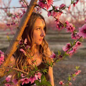 Meet your Posher, Isabel